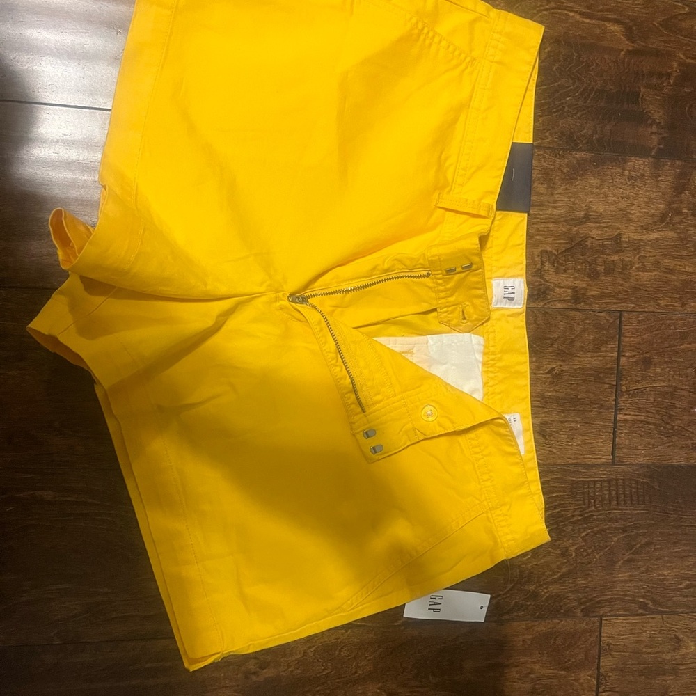 Old navy shorts